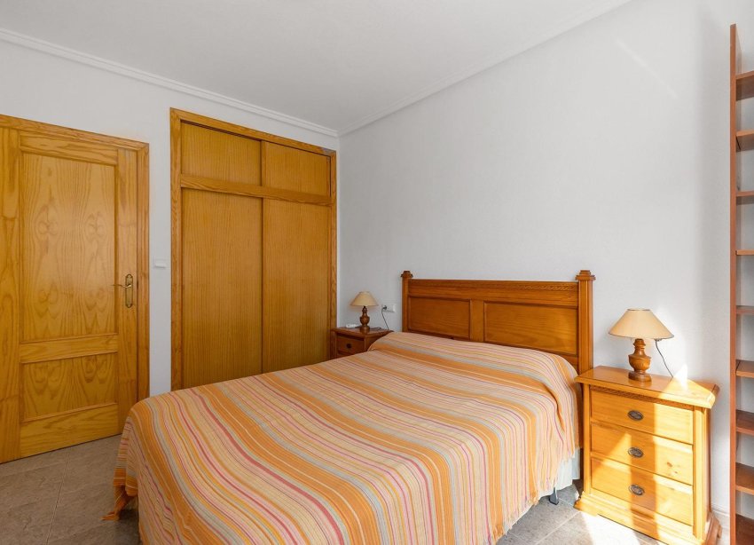 Resale - Apartment - Torrevieja - Centro