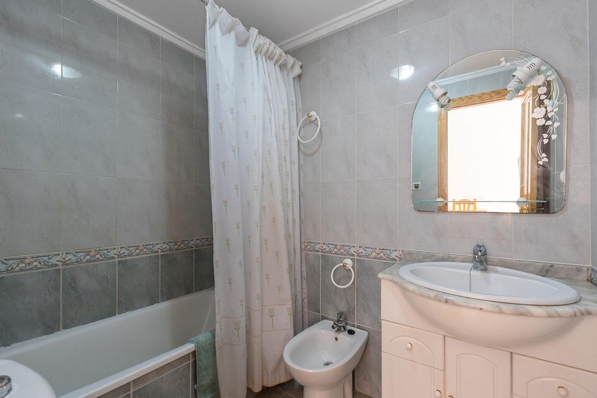Resale - Apartment - Torrevieja - Centro