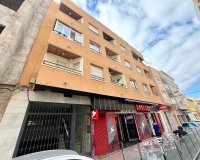 Resale - Apartment - Torrevieja - Centro