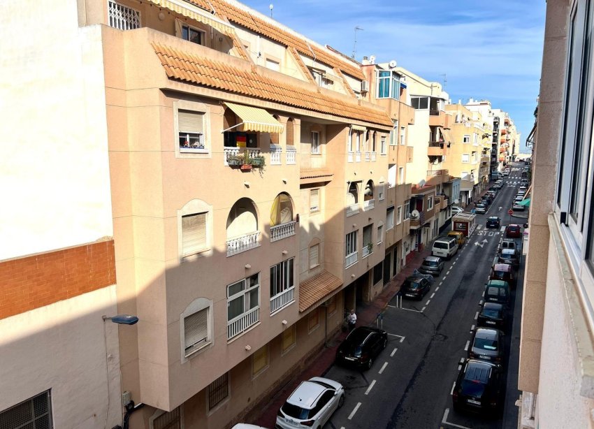 Resale - Apartment - Torrevieja - Centro