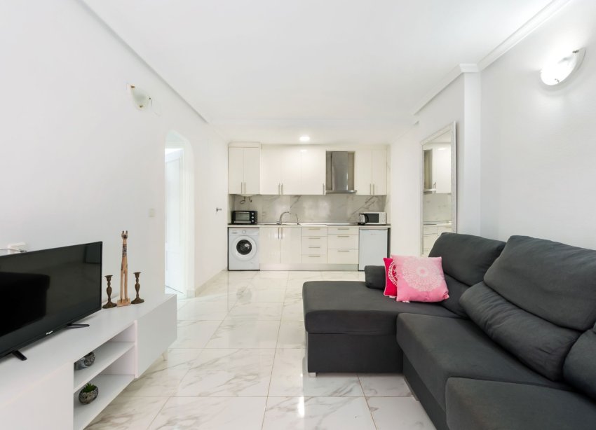 Resale - Apartment - Torrevieja - Centro