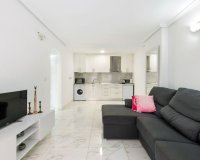 Resale - Apartment - Torrevieja - Centro