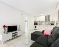Resale - Apartment - Torrevieja - Centro