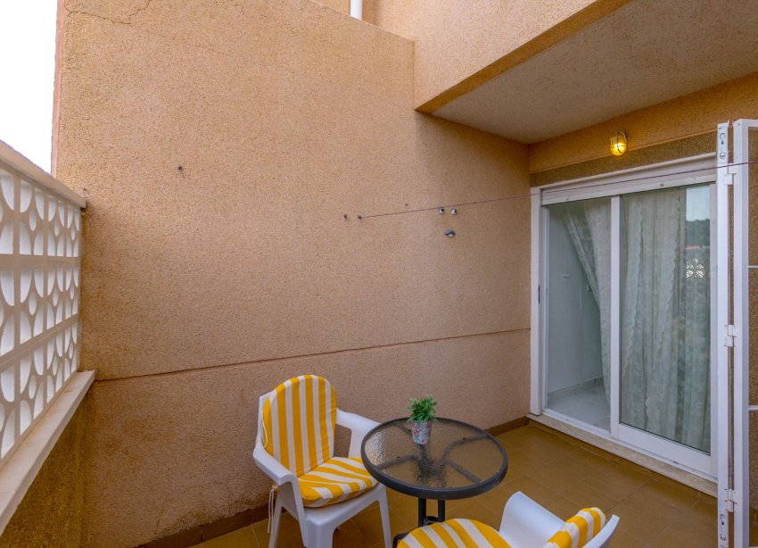 Resale - Apartment - Torrevieja - Centro