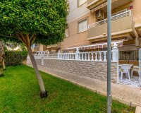 Resale - Apartment - Torrevieja - Centro