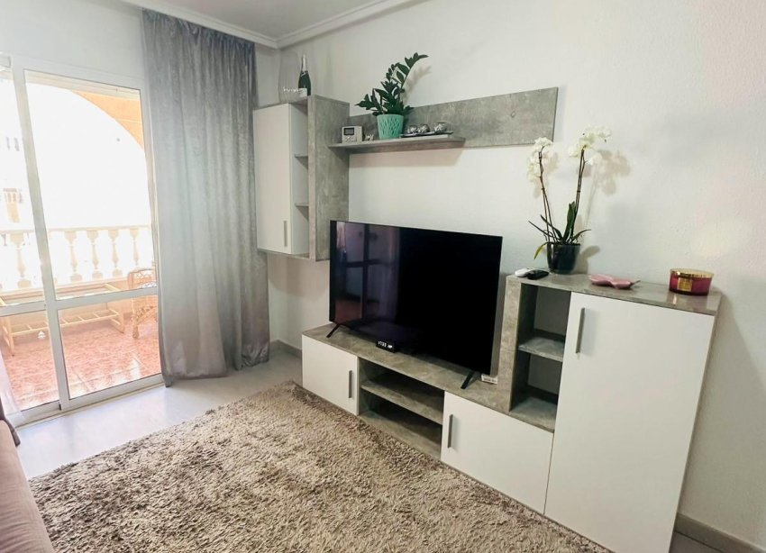 Resale - Apartment - Torrevieja - Centro
