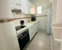 Resale - Apartment - Torrevieja - Centro