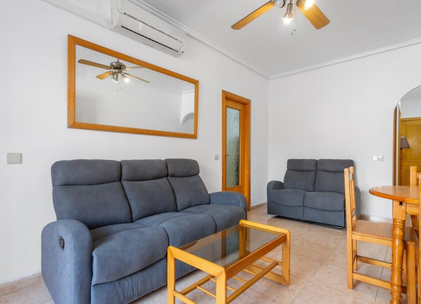 Resale - Apartment - Torrevieja - Centro