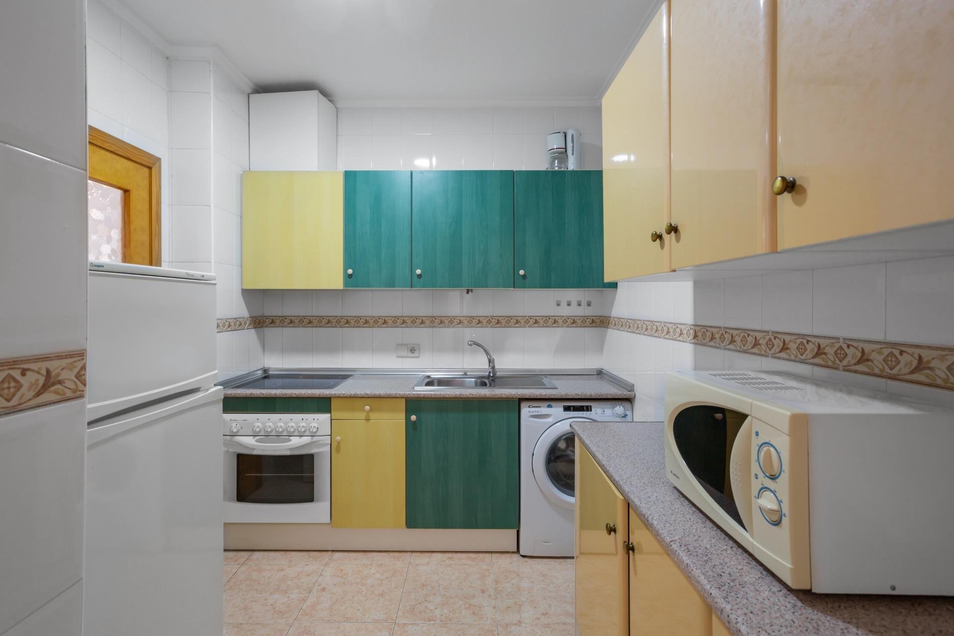 Resale - Apartment - Torrevieja - Centro