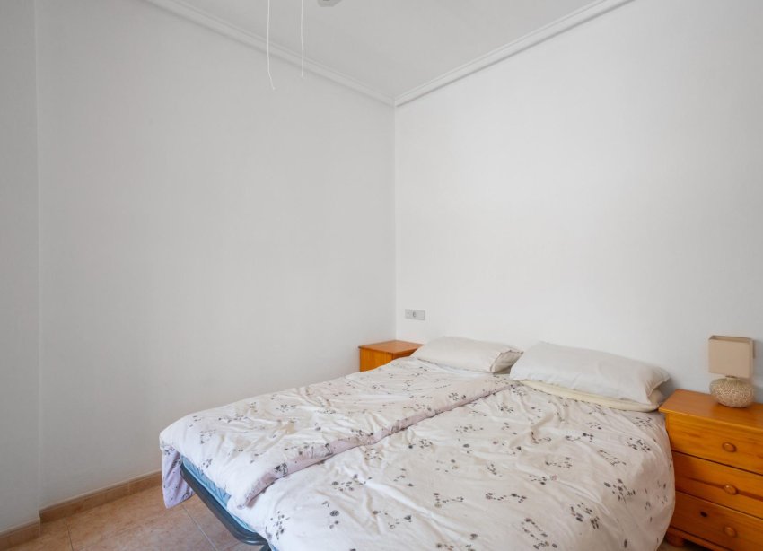 Resale - Apartment - Torrevieja - Centro