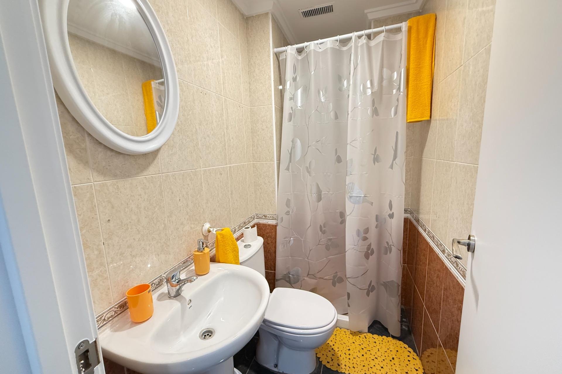 Resale - Apartment - Torrevieja - Centro
