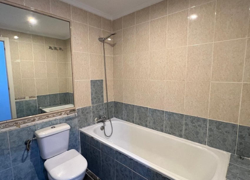 Resale - Apartment - Torrevieja - Centro