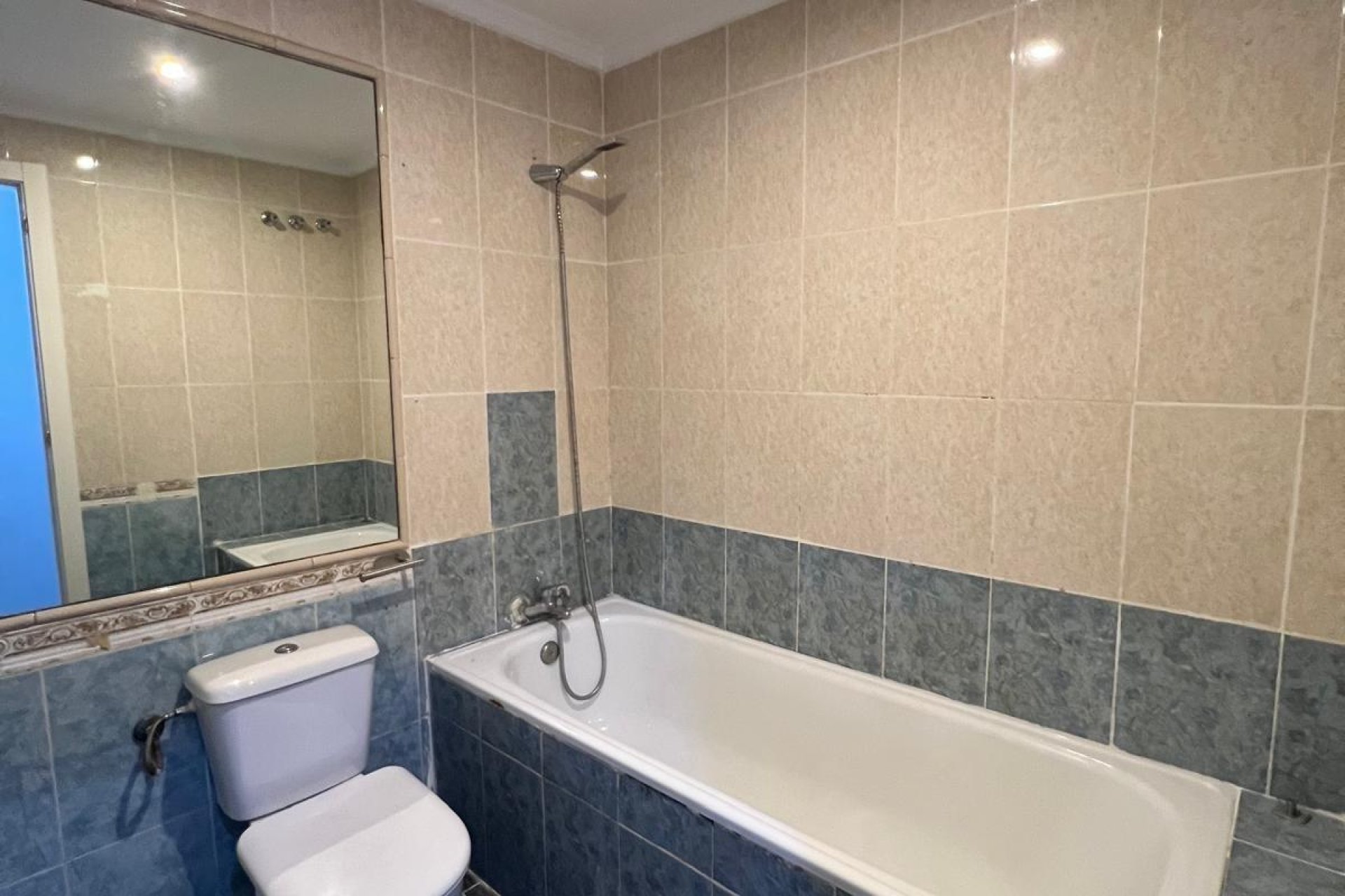 Resale - Apartment - Torrevieja - Centro