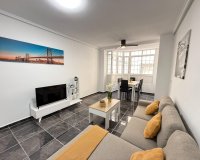 Resale - Apartment - Torrevieja - Centro