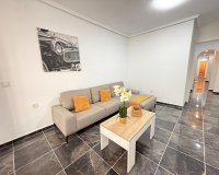 Resale - Apartment - Torrevieja - Centro