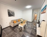 Resale - Apartment - Torrevieja - Centro