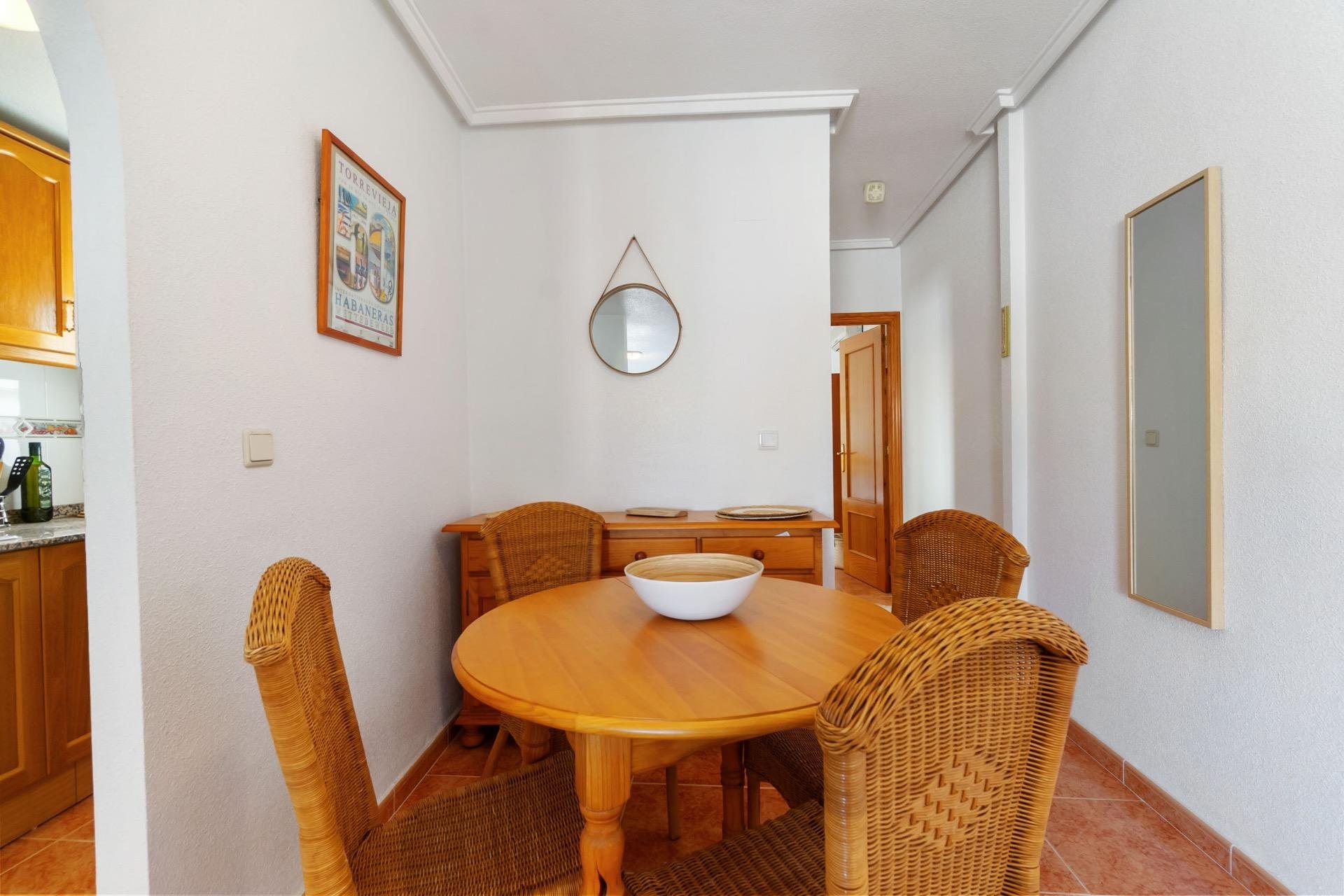 Resale - Apartment - Torrevieja - Centro
