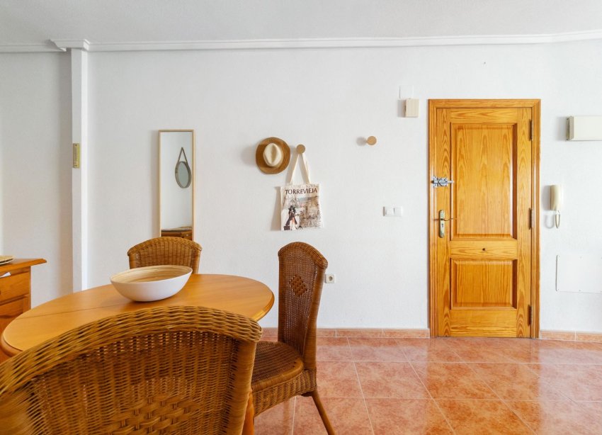 Resale - Apartment - Torrevieja - Centro