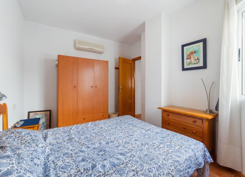 Resale - Apartment - Torrevieja - Centro