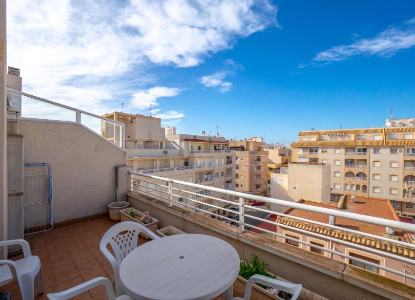 Resale - Apartment - Torrevieja - Centro