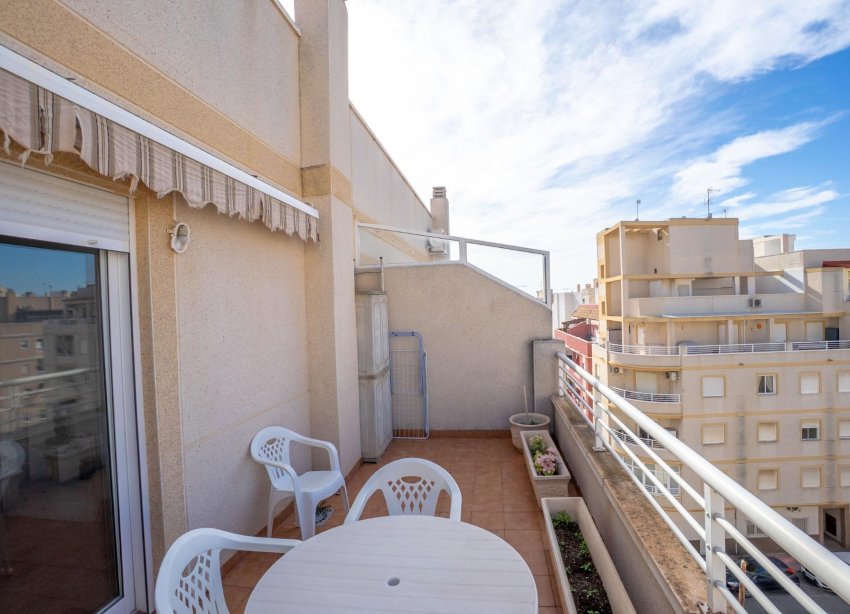Resale - Apartment - Torrevieja - Centro