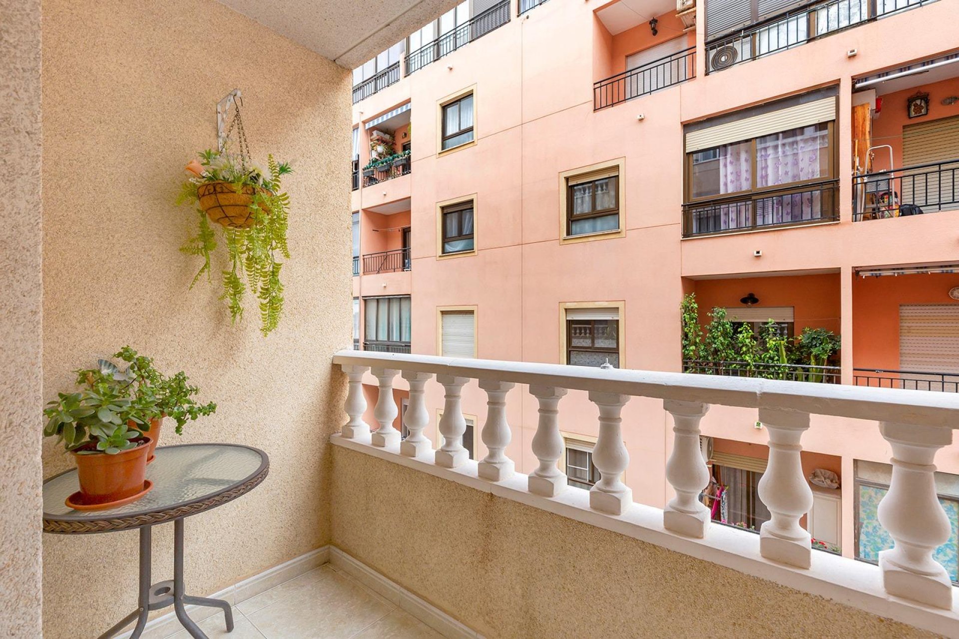 Resale - Apartment - Torrevieja - Centro
