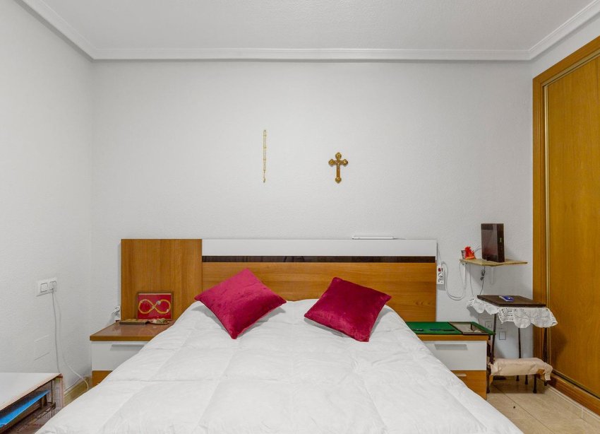 Resale - Apartment - Torrevieja - Centro