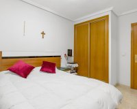 Resale - Apartment - Torrevieja - Centro