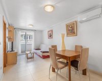 Resale - Apartment - Torrevieja - Centro