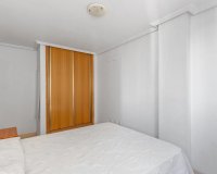 Resale - Apartment - Torrevieja - Centro