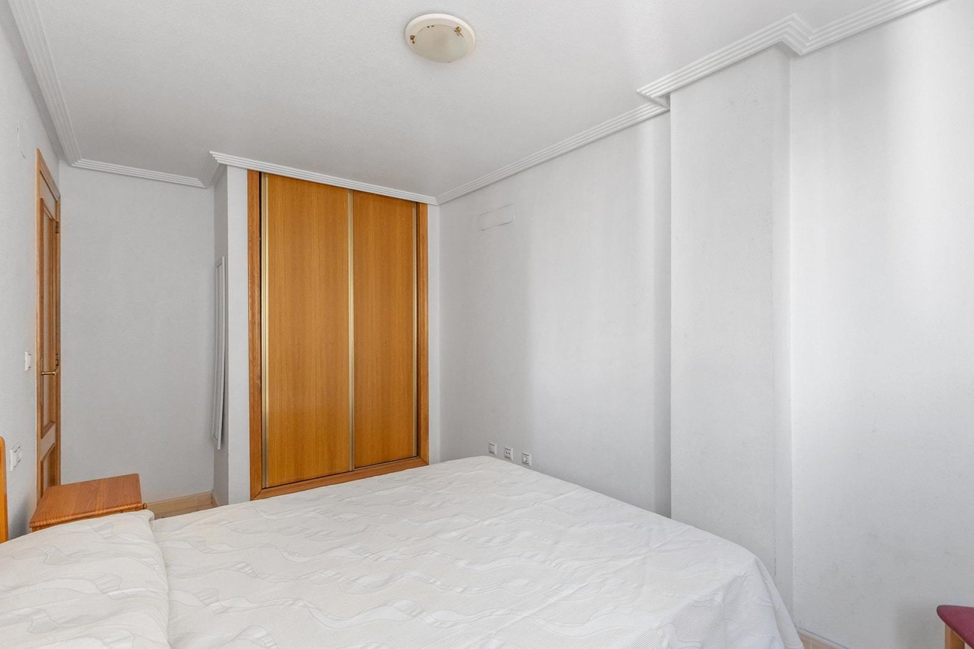 Resale - Apartment - Torrevieja - Centro