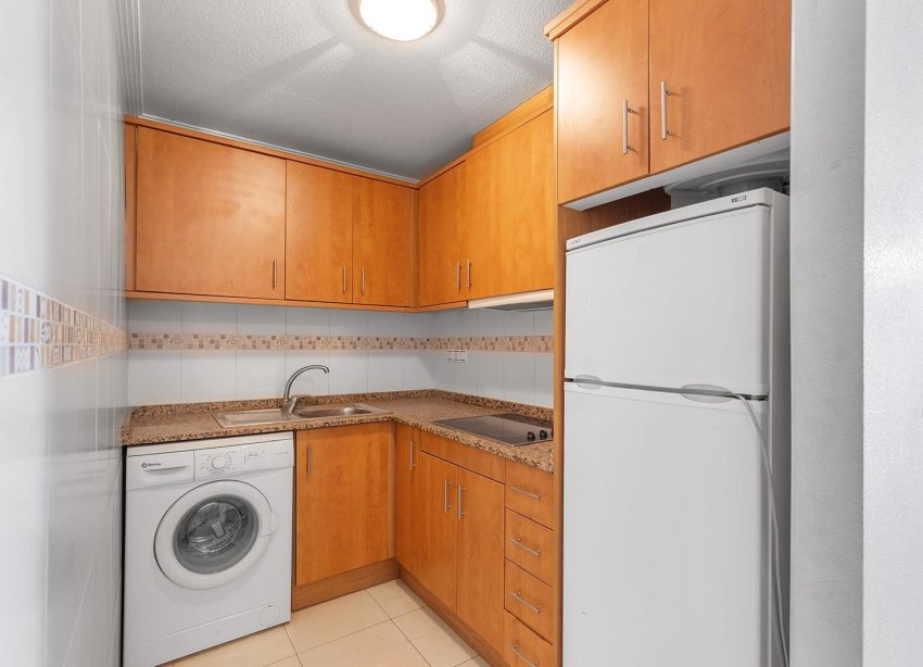 Resale - Apartment - Torrevieja - Centro