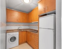 Resale - Apartment - Torrevieja - Centro