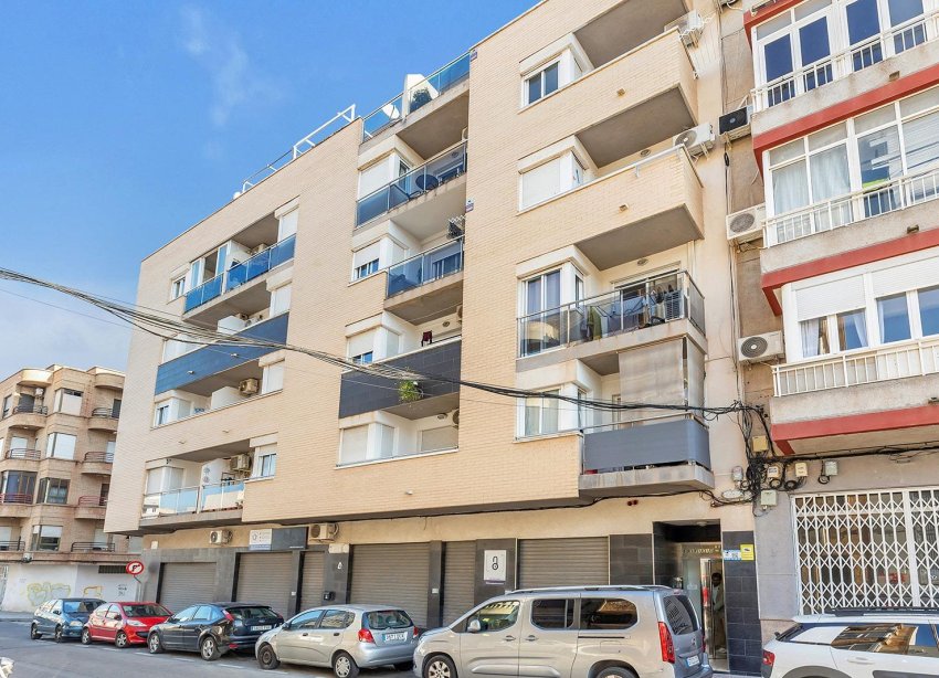 Resale - Apartment - Torrevieja - Centro