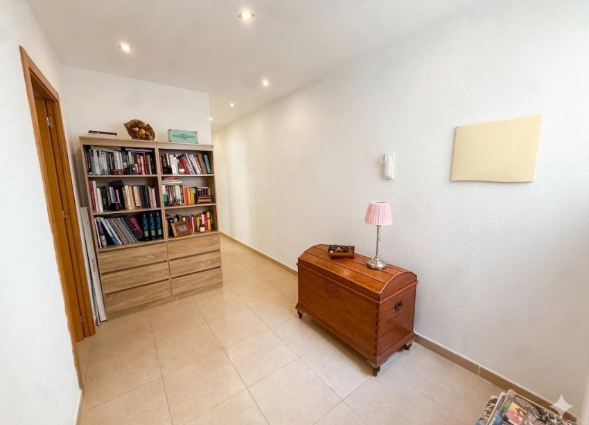 Resale - Apartment - Torrevieja - Centro