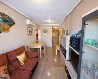 Resale - Apartment - Torrevieja - Centro