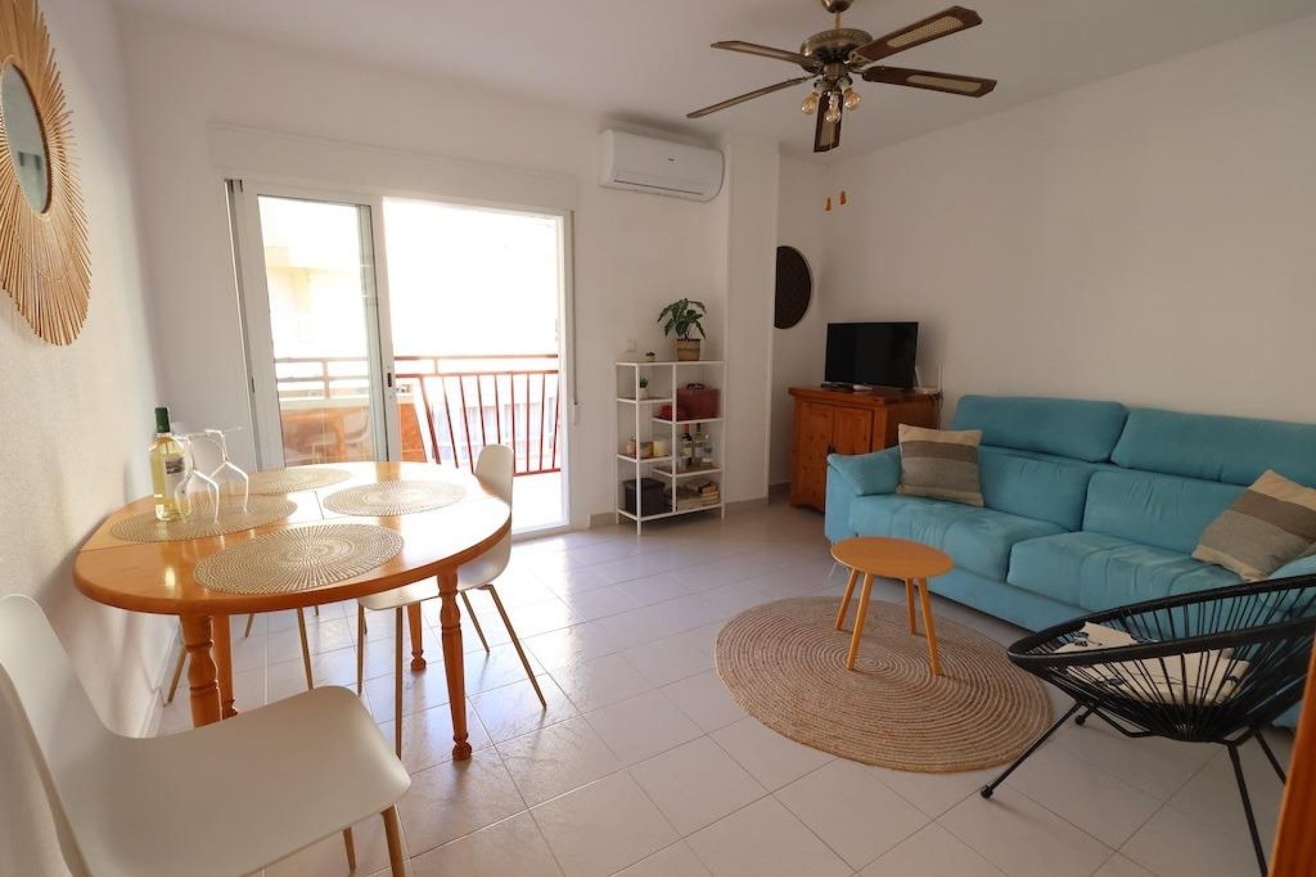 Resale - Apartment - Torrevieja - Centro