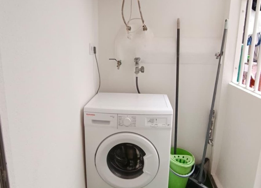Resale - Apartment - Torrevieja - Centro