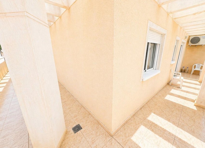 Resale - Apartment - Torrevieja - Centro