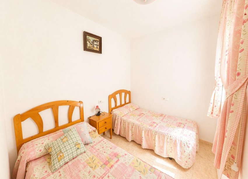 Resale - Apartment - Torrevieja - Centro