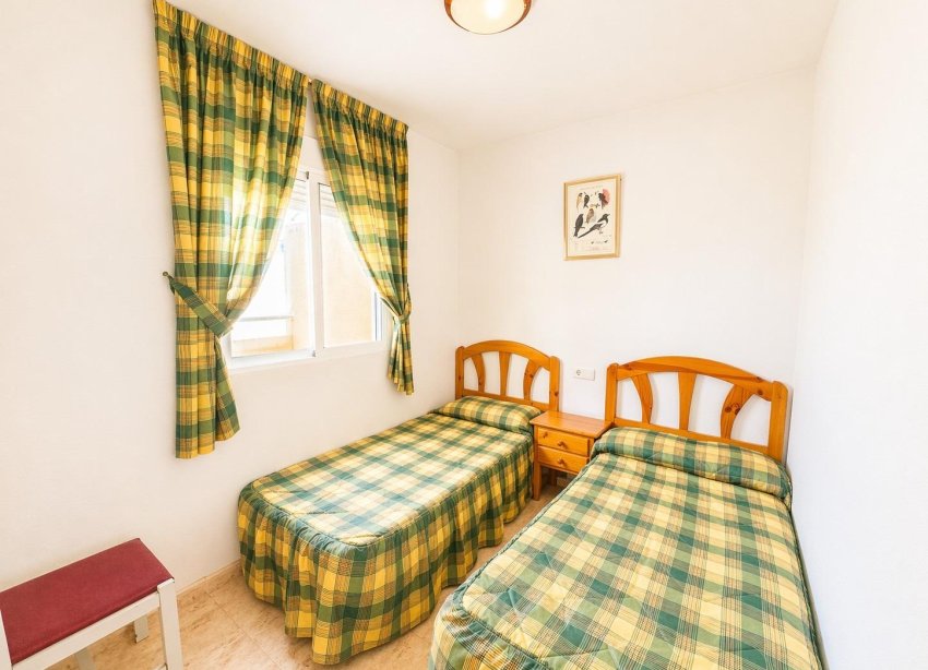 Resale - Apartment - Torrevieja - Centro