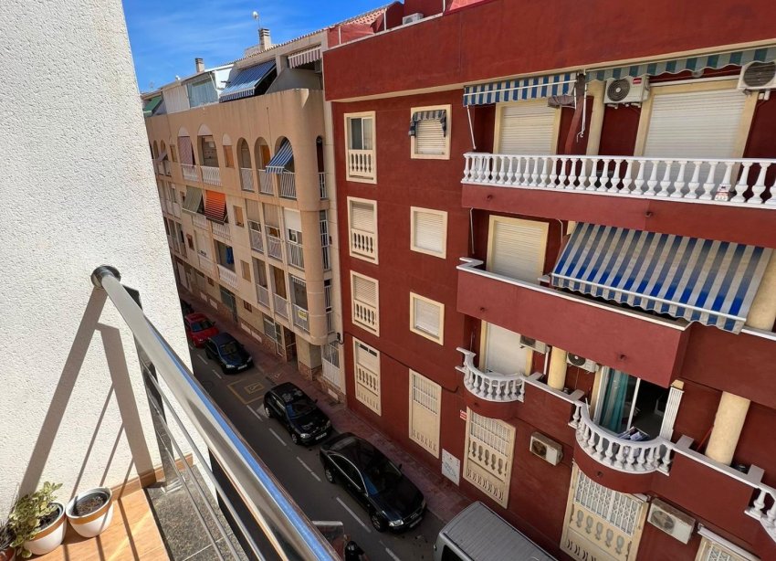 Resale - Apartment - Torrevieja - Centro