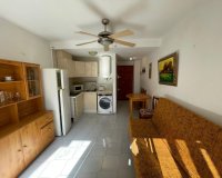 Resale - Apartment - Torrevieja - Centro