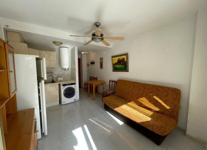 Resale - Apartment - Torrevieja - Centro
