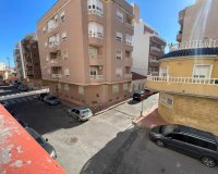 Resale - Apartment - Torrevieja - Centro