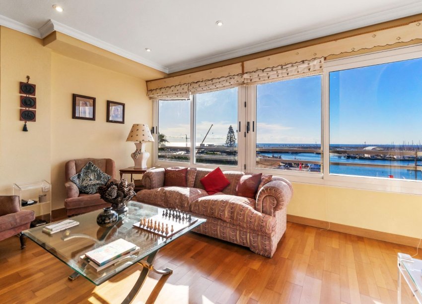 Resale - Apartment - Torrevieja - Centro
