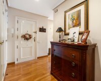 Resale - Apartment - Torrevieja - Centro