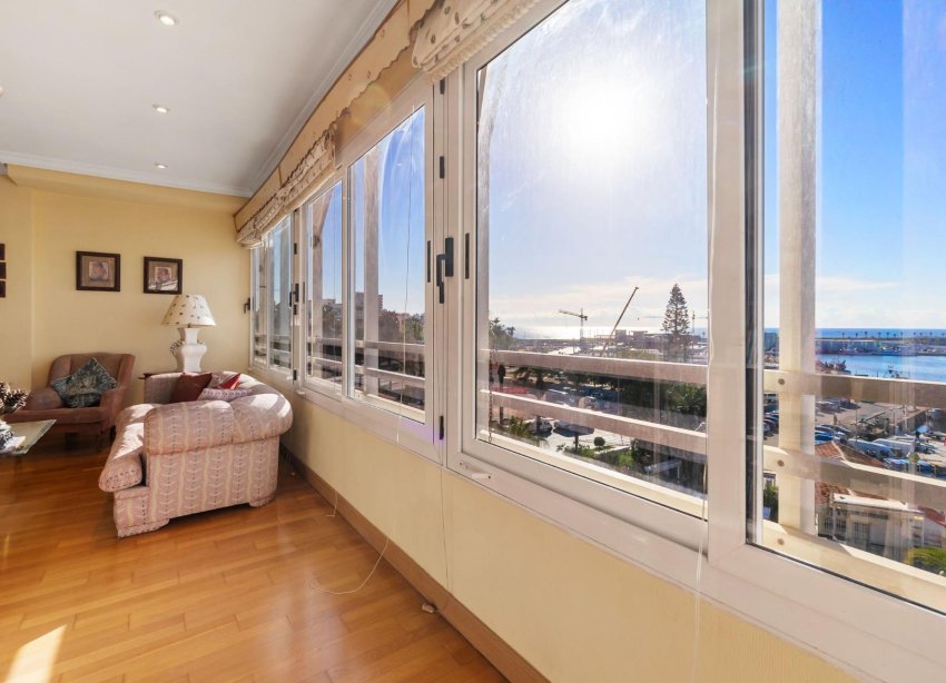 Resale - Apartment - Torrevieja - Centro