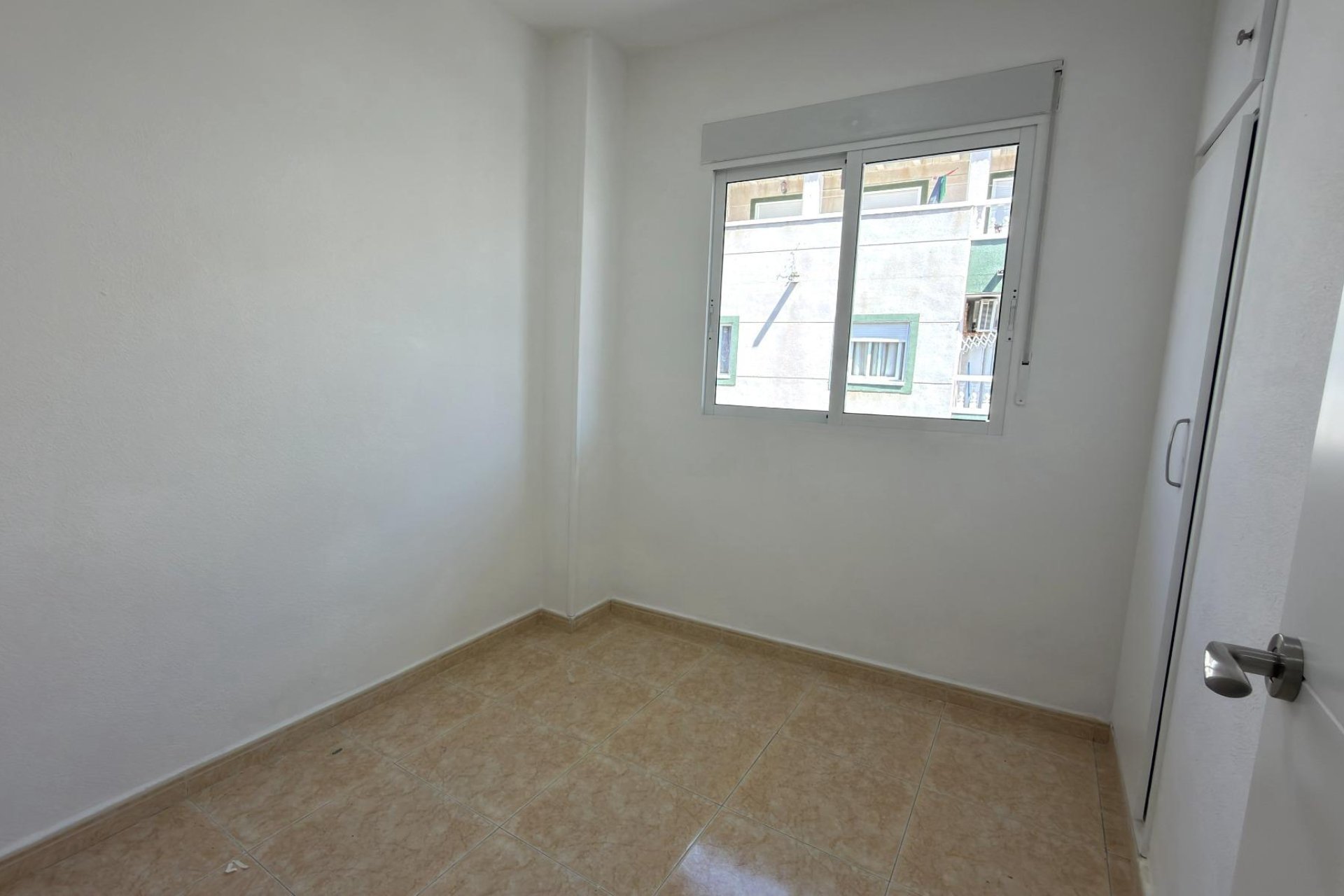 Resale - Apartment - Torrevieja - Centro