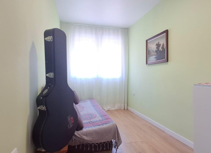 Resale - Apartment - Torrevieja - Centro